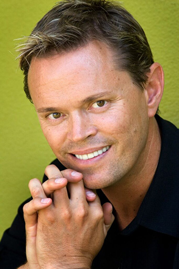Headshot of Dane Stauffer.
